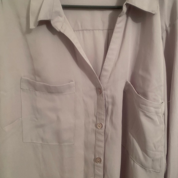 Button down blouse - Picture 2 of 5